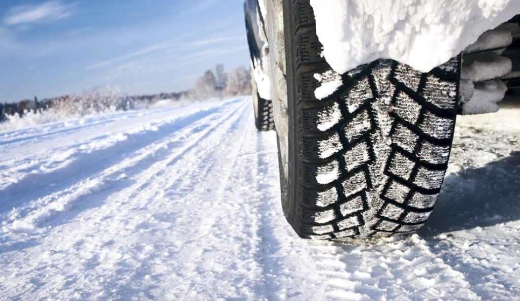 Snow Tires for Jeep Grand Cherokee