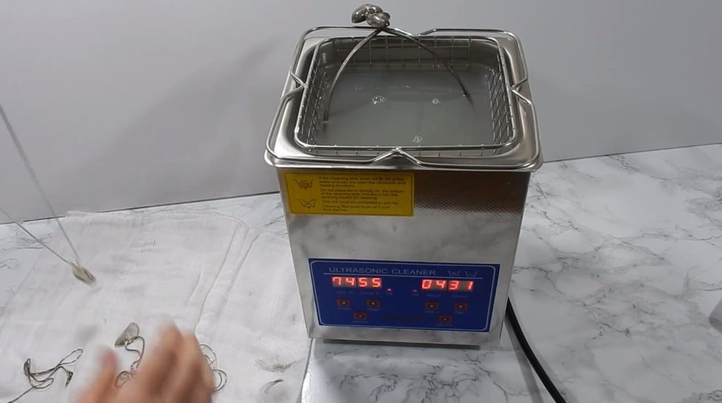 Ultrasonic Carburetor Cleaner